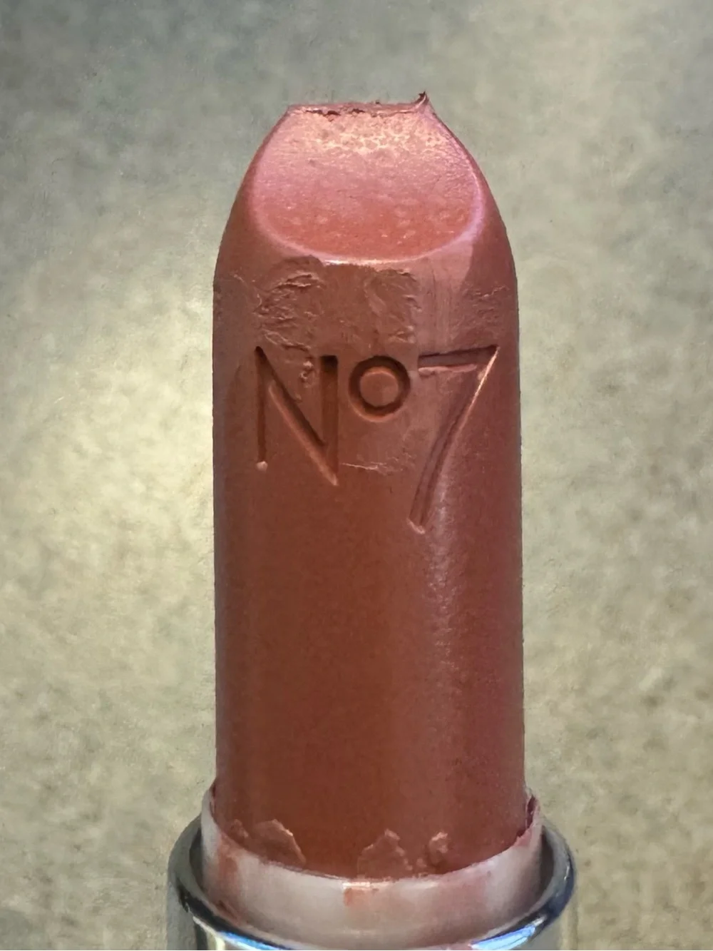 New Boots No7 Moisture Drench Lipstick Honey Bloom 740
